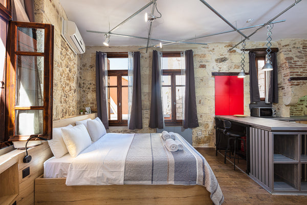 Casa Aura is situated at the heart of the Old Town of Rethymno, on the 1st floor Rethimnon, Greece Casa Aura - Modern & Homely, enchanted by History Entire rental unit vacation rental 43829228