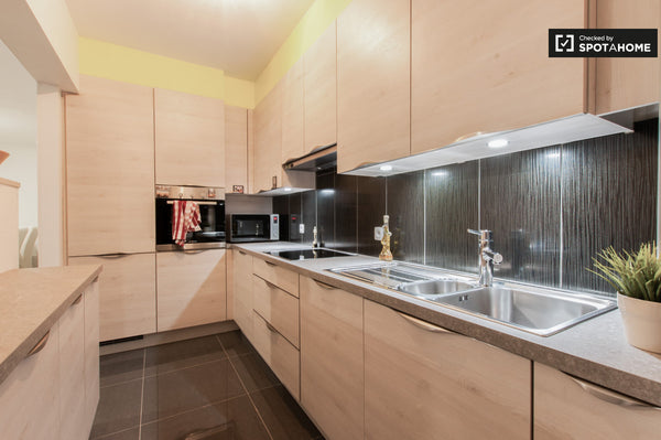 The apartment (not so far from the Atomium of Brussels and nearby the  Basilica  Brussels, Belgium Modern room in design share apartment brussels. Private room in home vacation rental 15785677