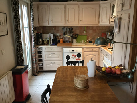 Appartement parisien typique, 3 pièces 57m2, lumineux et joliment décoré, compre Champs-sur-Marne, France Appartement parisien typique Entire rental unit vacation rental 23955726