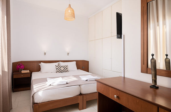 Large Two Bedroom apartment 70 m2 with large private balcony, fully equipped kit Kriti, Greece Two Bedroom Apartment Entire rental unit vacation rental 51243994