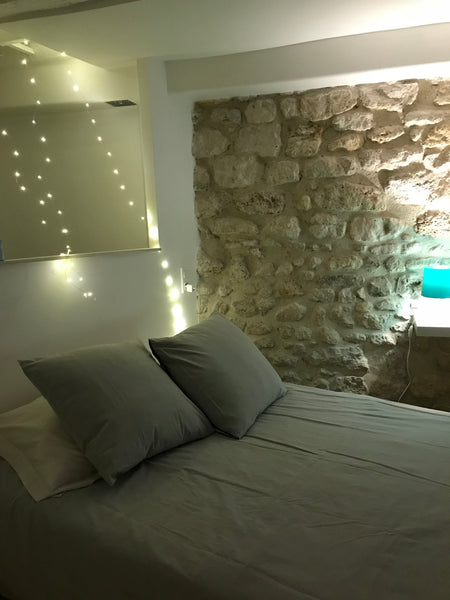 Charmant deux-pièces cosy, refait à neuf, parquet dans toutes les pièces.La cham Boissy-sans-Avoir, France Deux-pièces cosy 5e arrondissement Entire rental unit vacation rental 22414110