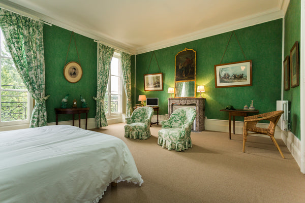 Appartement dans un très bel  hôtel particulier sur le jardin public au second é Bordeaux, France Appartement sur Jardin Public à Bordeaux Entire rental unit vacation rental 20129941