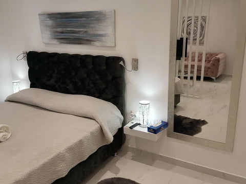 Accommodation at Syntagma Luxury Suite provides all the amenities you are lookin Athens, Greece Syntagma Luxury Suite in Athens Entire condo vacation rental 50493829