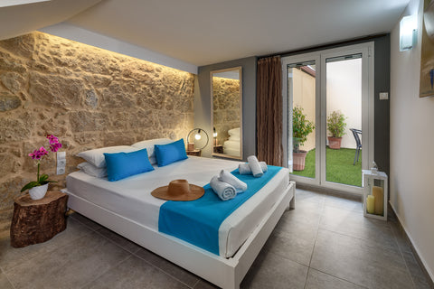 Artemis is an  apartment fully equipped and cozy for a couple or for a family  i Chania, Greece Artemis apartment  in Kissamos Entire rental unit vacation rental 25028520