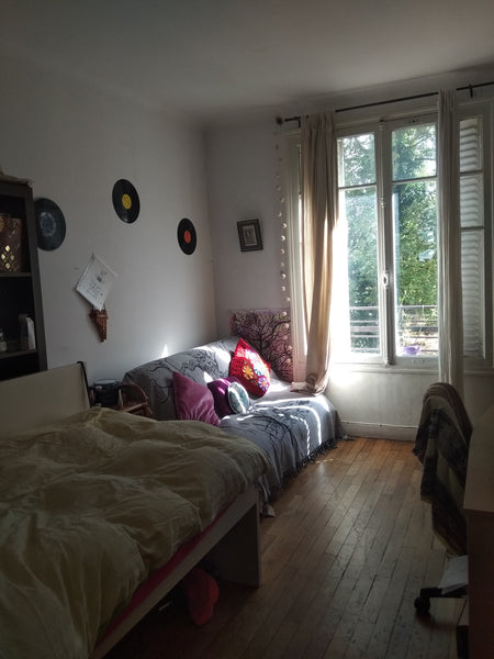 C'est une chambre en colocation à Paris 20 ème.<br />Quartier très sympa, statio Paris, France Home sweet home à Paris 20. Maraîchers. 38m2 Private room in rental unit vacation rental 19833196