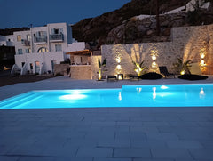 Two floor cycladic house with stunning sunset and sea view, located at the end o  Plaka's house Cycladic home vacation rental 49502308