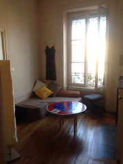 L'appartement mesure 25 m2. Il est très bien situé, au bout de la rue se trouve  Saint-Étienne, France Appartement de charme à côté de Bellecour. Entire rental unit vacation rental 21987670