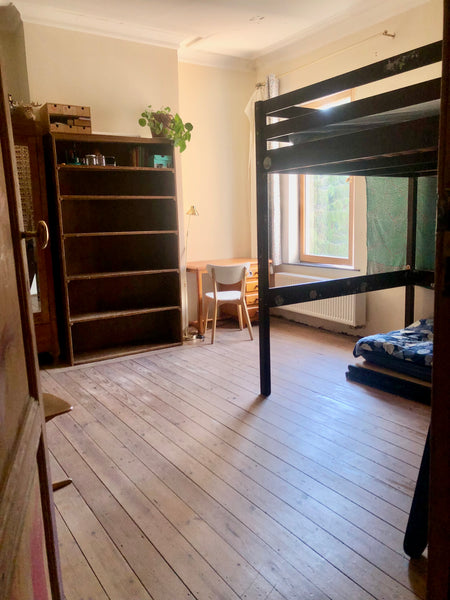 Spacious room with sleeping space for up to four people, at the back of the appa Ixelles, Belgium Room @ Brussels' most beautiful neighbourhood Private room in rental unit vacation rental 20423687