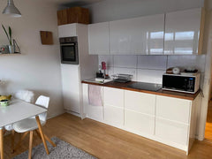 Dejlig lejlighed med dobbeltseng og altan. Beliggende over supermarked og tæt på Copenhagen, Denmark Copenhagen Center studio apartment Entire condo vacation rental 51578089