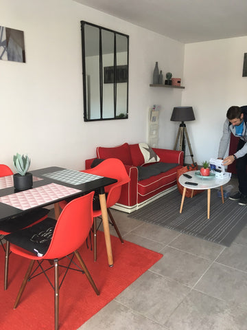 appartement coquetdans un quartier calme, proche du parc bordelais ideal pour pa  coquet appartement,place de parking privé fermé. Entire rental unit vacation rental 42113010