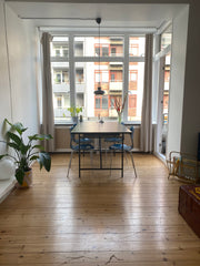 Lejligheden har et rummeligt køkken med en lille spiseplads og rig mulighed for  Copenhagen, Denmark Apartment in colourful Nordvest Entire condo vacation rental 51900606