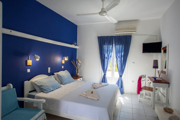 GuestHouse Perdikouli is located in the traditional village of Alyki, Paros. Onl Athens, Greece Studio in a Traditional Cycladic GuestHouse Room in aparthotel vacation rental 13894196