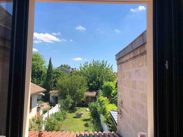 Échoppe bordelaise de 200 m² entièrement rénovée en 2019 à 150 mètre de la stati Bordeaux, France Bordeaux,tram D ,station Calypso Maison 4chambres Entire villa vacation rental 41319768