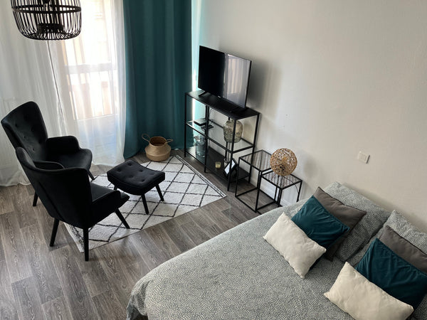 Vous profiterez, dans un quartier calme, d’un Studio de 30m2 refait et équipé à  Lyon, France Studio équipé à neuf à la Part-Dieu Entire rental unit vacation rental 45205775