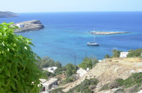 Μονοκατοικία 50 τ.μ. σε μεγάλο οικόπεδο . Οι επισκέπτες μπορούν άνετα να μαγειρε Schoinousa, Greece Schinousa's Big Blue Cycladic home vacation rental 17570774