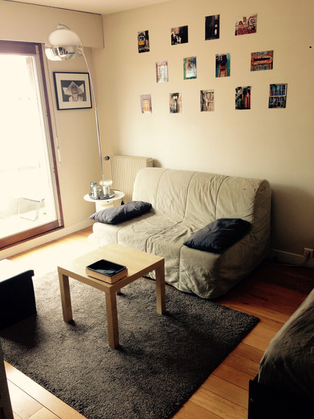For 4 people, very nice cosy flat. Perfect for visitng Paris. Near Metro Charles Paris, France Flat near Beaugrenelle Entire rental unit vacation rental 8710197