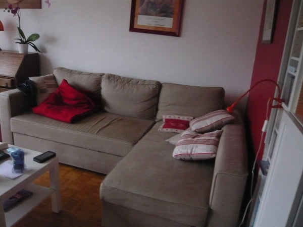 Mon appartement est situé sur les hauteurs de Cenon à 5 mn du tram en voiture ;  Cenon, France residence viravent Entire rental unit vacation rental 11252875