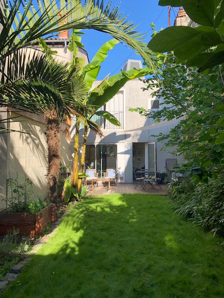 Je vous accueille dans ma maison située dans le quartier Bassins à Flot-Bacalan  Bordeaux, France Agréable maison de ville avec jardin Entire townhouse vacation rental 616550072569594140