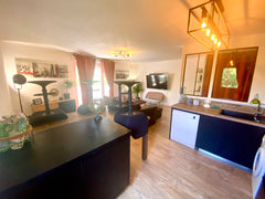 Bienvenue à Capeyron, le quartier à l’esprit village de Mérignac. Le quartier de Mérignac, France L'air de la Gironde ... Entire condo vacation rental 41989926