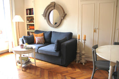 Typical Montmartrois flat, recently renovated, in the heart of the popular Villa Paris, France Montmartre, Village Ramey Entire rental unit vacation rental 6824639