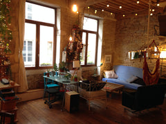 Mon appartement, situé dans une rue tranquille du quartier historique de Croix R Lyon, France Nid douillet à la Croix Rousse (hypercentre Lyon) Entire rental unit vacation rental 44125475