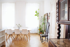 Direkt gegenüber der Wiener Secession erwartet Dich eine wunderschöne, geräumige  Vienna Art Apartment Entire rental unit vacation rental 32372583