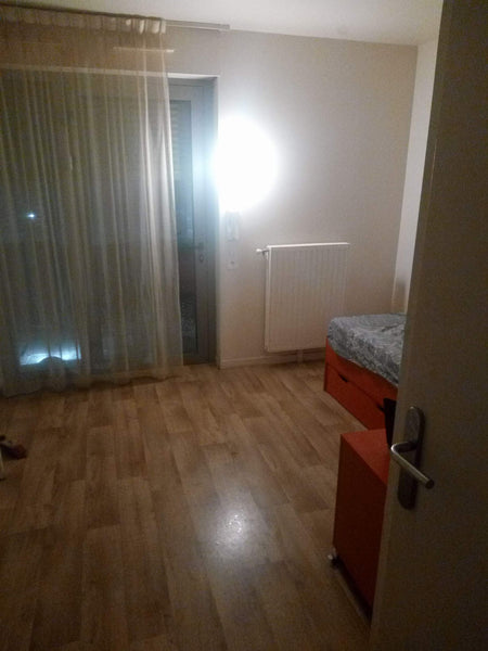 je sous loue mon studio de 18 m2 , une chambre et salle de bain séparé ,dans une Paris, France Studio 18m2 13éme arrondissement Private room in condo vacation rental 20452972