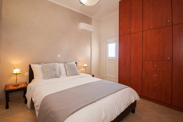 New renovated appartment just 3 min walking distance from the beautiful famous   Thera, Greece Veldi Art - Kamari Beach Room 2 Persons Entire rental unit vacation rental 37556946