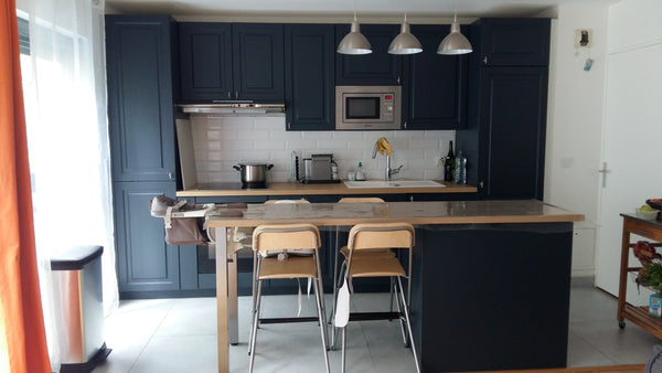 I like the open-plan kitchen, the modern bathroom, the space, the safety of the  Paris, France Modern furnished apartment and any comfort Entire rental unit vacation rental 13880024