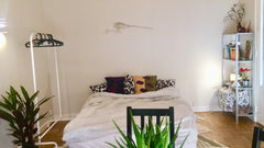 Bonjour ! <br /><br />L’Appartement est lumineux ainsi qu’  idéalement centré av Lyon, France Appartement floral  lumineux avec lit double Entire rental unit vacation rental 29850969