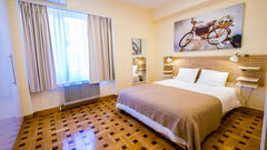 Olala Homes would like to welcome you to the fully-equipped Olala Kolonaki Suite Barcelona, Catalonia, Spain Olala Kolonaki Suites 3.2 | 11m Syntagma Sq. Entire rental unit vacation rental 20080487