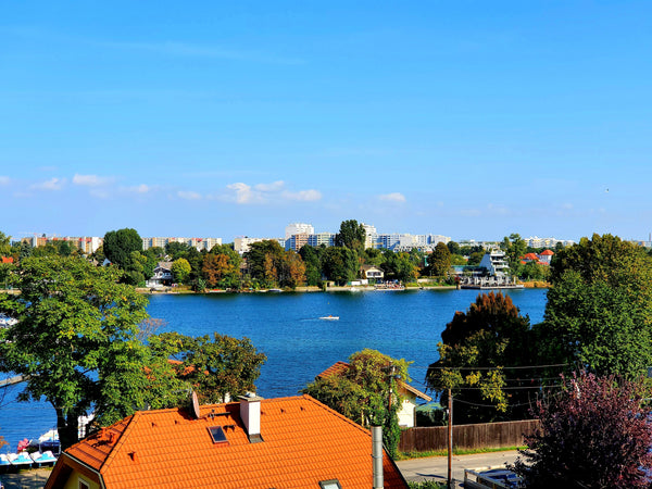 Enjoy a stylish experience at this fully furnished 2 bedroom apartment located i Vienna, Austria Two Bedroom Lake View Fully Furnished Apartment Entire rental unit vacation rental 51698922