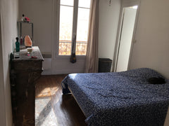 Bonjour, bonjour !<br /><br />Jolie chambre lumineuse avec cheminée dans une sup Paris, France Chambre en coloc Private room in rental unit vacation rental 21404080