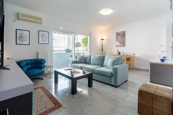 A bright 3BD apartment located in the famous Koukaki neighborhood and next to Fi Athens, Greece Central 3BD Apt. near Acropolis Entire rental unit vacation rental 51113020