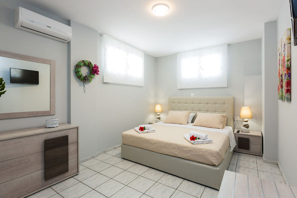 Conveniently located in Panormos Village at the crossroads of Rethymno and Herak  Kasapa - Family Apartment with 2 Bedrooms Entire rental unit vacation rental 42371532