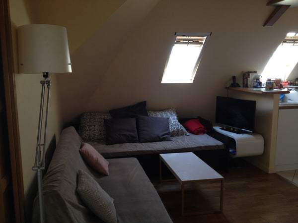 Studio tout équipé lumineux et fonctionnel, en plein coeur de Paris, à côté des  Paris, France Studio à deux pas des Champs-Elyées Entire rental unit vacation rental 6746746