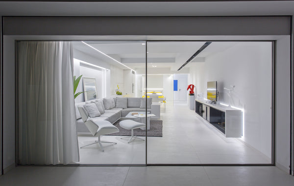 This 80m2 flat is located in the most desirable place of central Athens at the p Thessaloniki, Makedonia Thraki, Greece White Penthouse Entire rental unit vacation rental 22026359