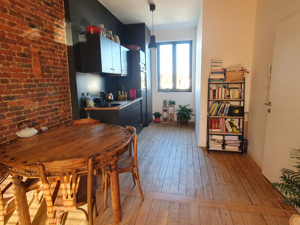 Ce logement parfaitement situé offre un accès facile à tous les sites et commodi Antwerp, Belgium A Central location near public transport and more Entire rental unit vacation rental 610612054353103645