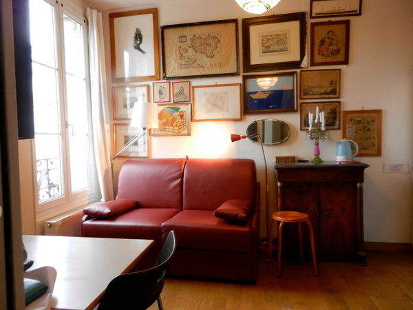 Bright, tranquil small apartment of charm in one of the most romantic zones of P Paris, France CHARMING NEAR CANAL ST.MARTIN Entire rental unit vacation rental 2649160
