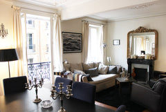 Charming apartment close to Bon Marché, La Grand L'Epicérie, next to Jardin Luxe Paris, France Charming Saint Germain Apartment Entire rental unit vacation rental 6446230