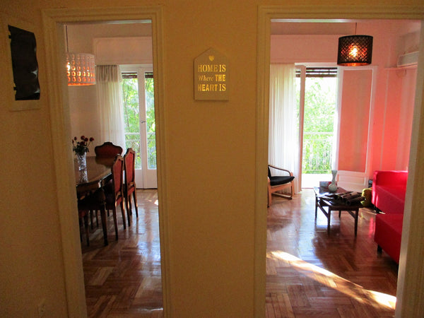 Cozy apartment in Athens near metro (100m from Ampelokipoi station), bus station GR A cozy place in privileged neighborhood+metro Entire rental unit vacation rental 21172911