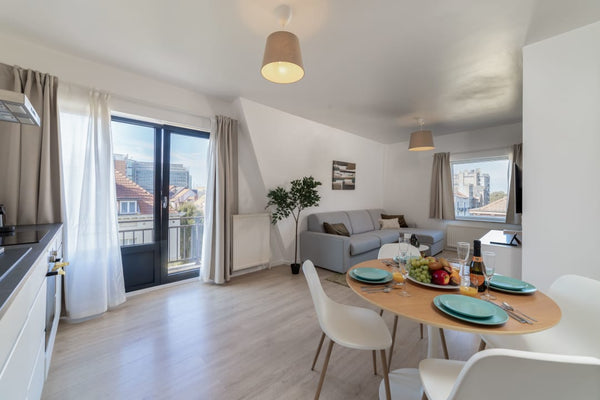This lovely apartment is filled with natural light. Recently renovated, our loca Brussels, Belgium Sweet Inn | Modern 1BR Apt. by the EU Quarter Entire rental unit vacation rental 53526585
