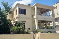 Quiet apartment with garden view ideal for 2 persons, 50m from the beach and 10'  Honolulu beach ~ Garden view apartment Entire condo vacation rental 673523899510474115