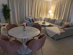 Ce très grand appartement offre non seulement un grand salon avec cuisine ouvert  appartement neuf Entire condo vacation rental 50504905