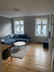 Cozy two-bedroom apartment at 4 th floor in the heart of Østerbro. The apartment  Modern apartment at Østerbro in a calm area Entire rental unit vacation rental 642608255500601709