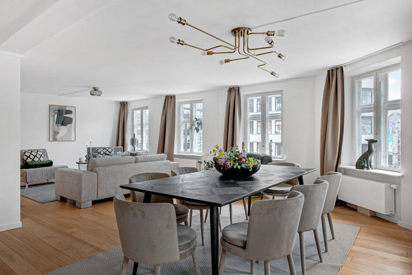 As central as it gets, step into your very own Copenhagen dream stay. Here, up t Copenhagen, Denmark Amazing and spacious apartment right in the middle of Copenhagen. All yours. Entire rental unit vacation rental 548080903488320527