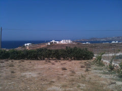 Maison typiquement cycladic tradition,avec vue degagee vers le port de Parikia a  ONIRO Entire home vacation rental 18480635