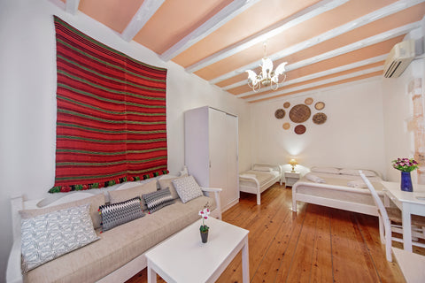 A nice apartment   for  3  persons  over  looking  the quiet courtyard with bana  Apartment (3 Adults) Entire rental unit vacation rental 50338179