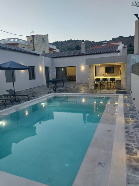 Villa Arhontiki is situated in Kalamítsion Alexándrou and offers an outdoor swim  Villa Arhontiki Entire villa vacation rental 50076236