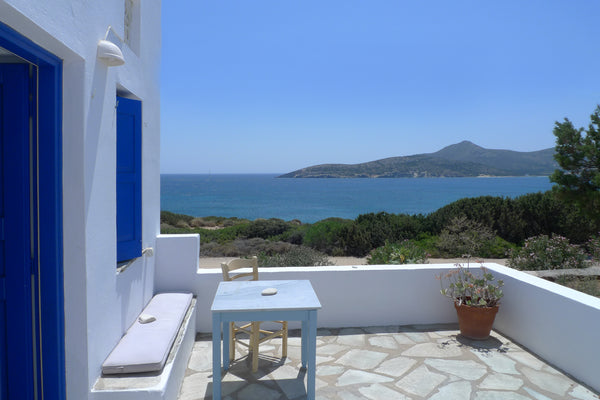 Beautiful and charming traditional seafront house on south Antiparos, in the Bay Athens, Greece Seafront house in Agios Georgios, Antiparos Entire home vacation rental 5495931